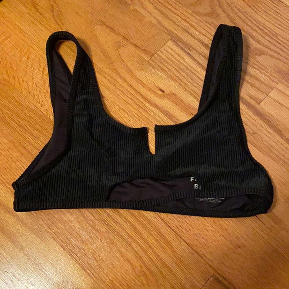 Frankies cole bikini top - Picture 1 of 3